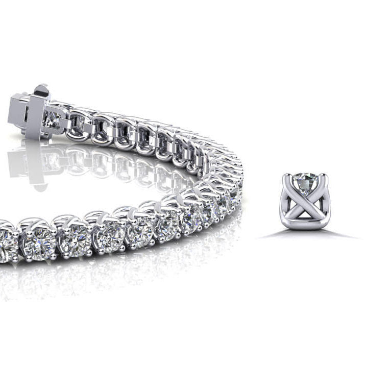 Tennis Bracelet With Round Diamonds And Swirl